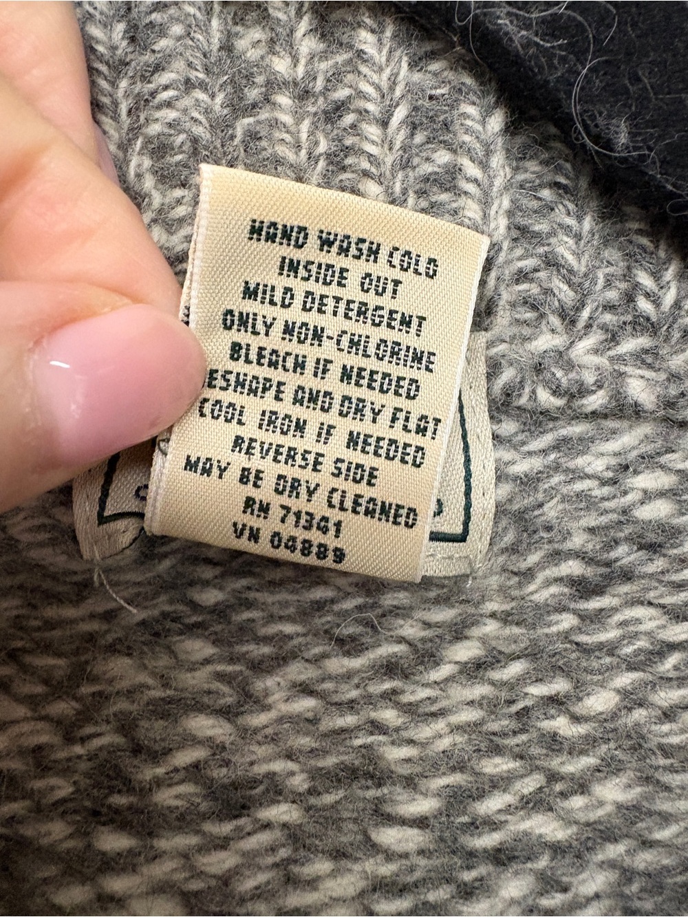 Vintage L.L. Bean 100% Lambswool Sweater Soft Grey Marled Sz L / Tall - Picture 7 of 10